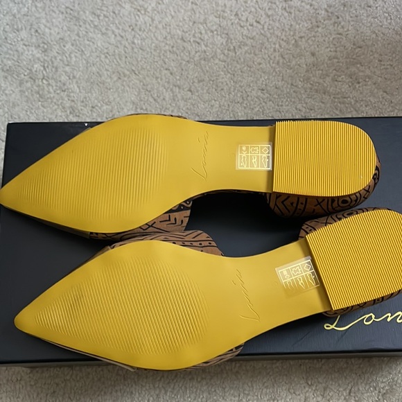 Ethnic Print Shoes - Picture 3 of 5